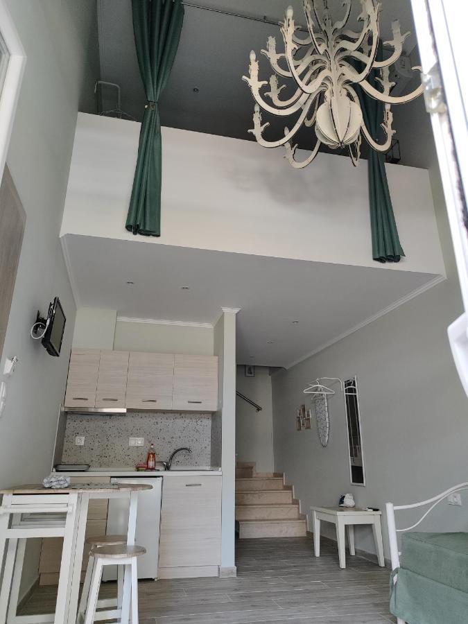 Kamares Suites 2 Nea Kallikrateia Bagian luar foto